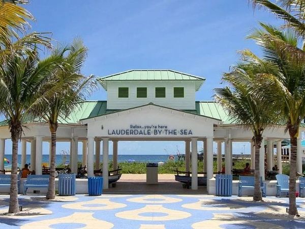 4627 Bougainvilla Dr , Unit 2E, Lauderdale By The Sea, FL 33308