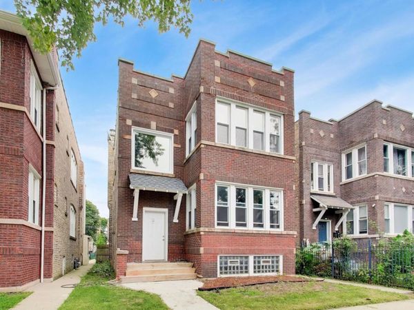 1051 N Massasoit Avenue , Chicago, IL 60651