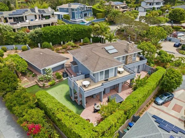 226 Stratford Park Cir, Del Mar, CA 92014