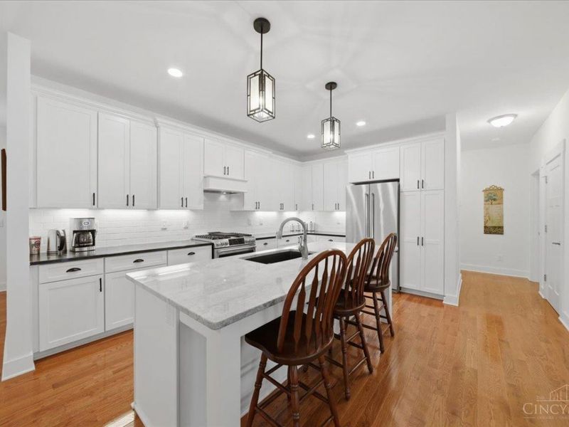 5873 Kenwood Road, Madeira, OH 45243 Photo 17