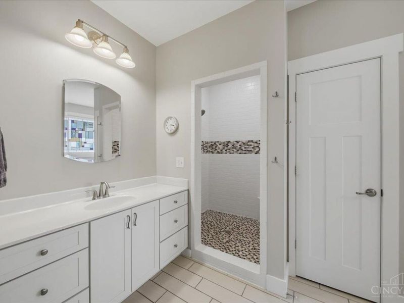 5873 Kenwood Road, Madeira, OH 45243 Photo 25