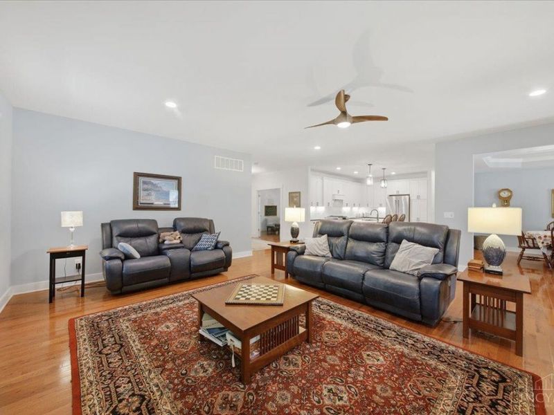 5873 Kenwood Road, Madeira, OH 45243 Photo 34