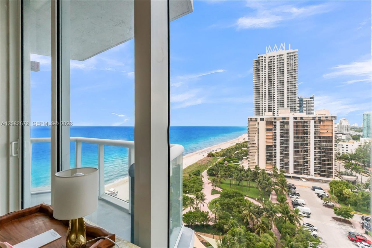 6515 E Collins Ave, Unit 1504, Miami Beach, FL 33141 Photo