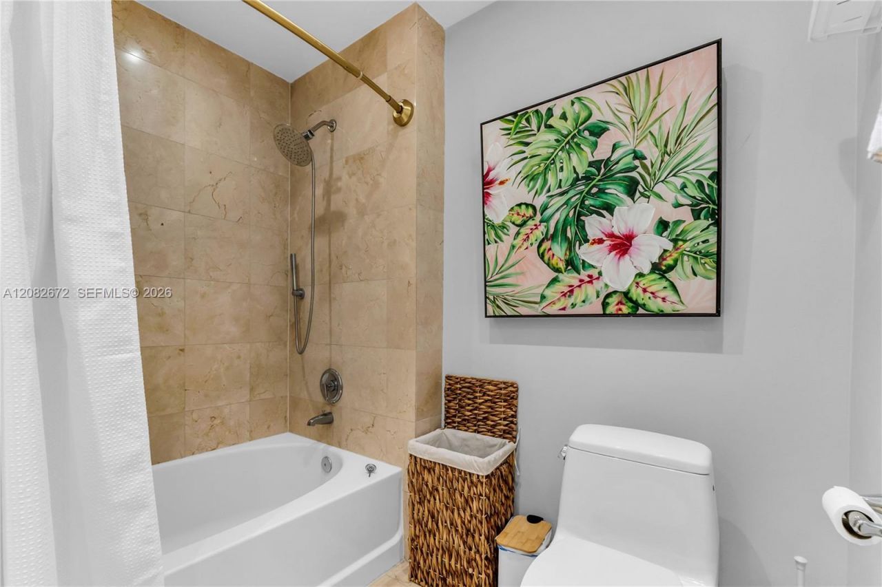 6515 E Collins Ave, Unit 1504, Miami Beach, FL 33141 Photo