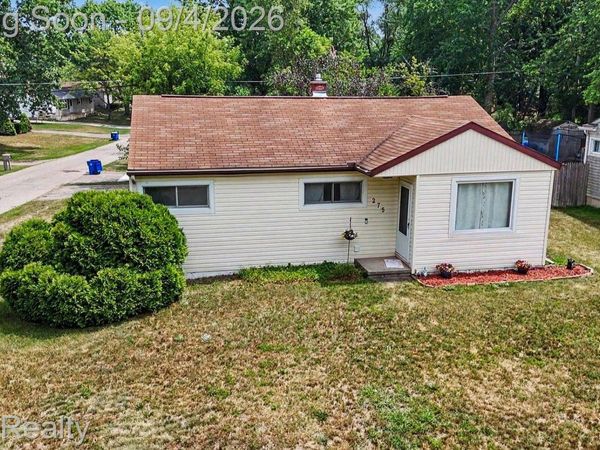 275 Rivard Boulevard, Waterford Township, Mi 48327