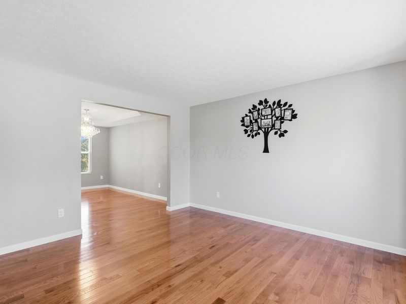 7246 Sunfoil Court, Reynoldsburg, OH 43068 Photo 6