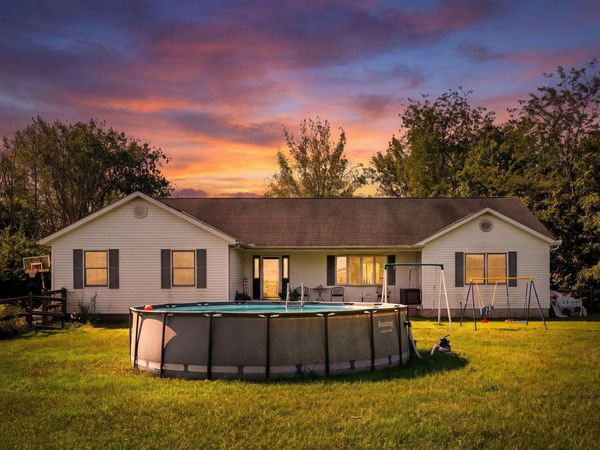 5939 Thompson Road, Ashville, OH 43103