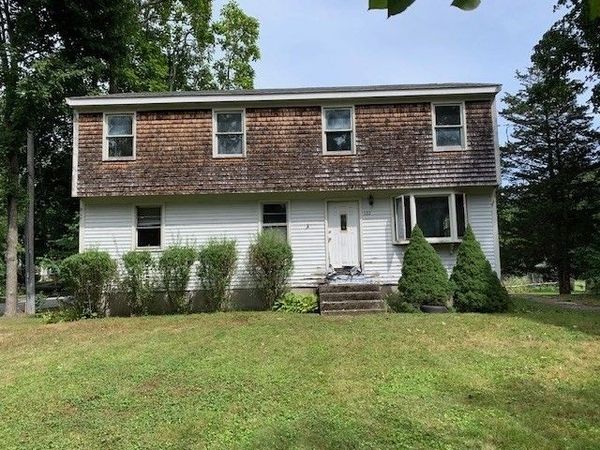 132 Fruit St, Mansfield, MA 02048