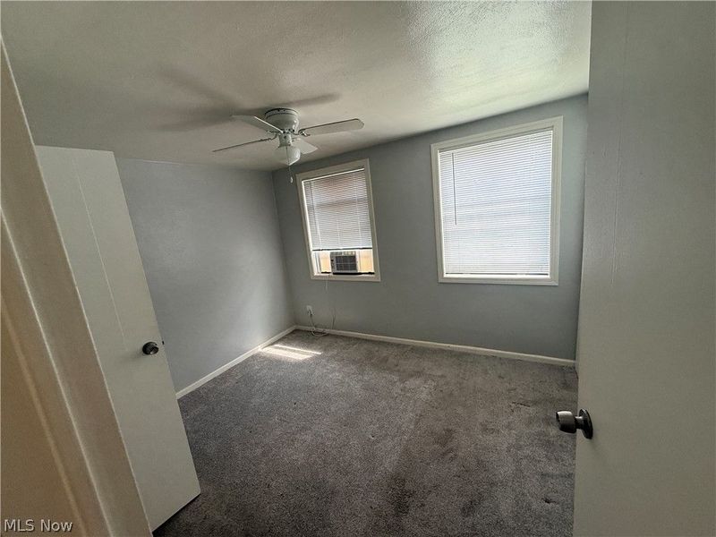 471 Clearview Drive, Euclid, OH 44123 Photo 2