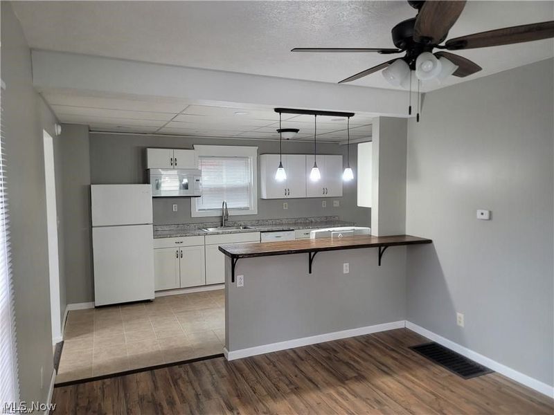 140 7th Street NW, Barberton, OH 44203 Photo 3