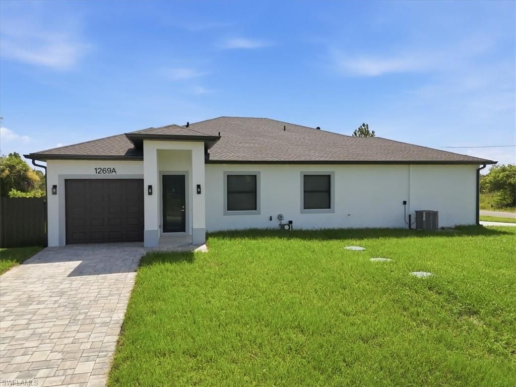 1269 Bacon Ave, Fort Myers, FL 33913 Photo