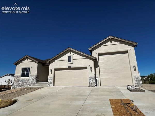 10128 Antelope Ravine Drive, Colorado Springs, CO 80908