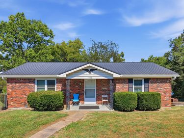 1000 Puncheon Creek Road, Lawrenceburg, KY 40342