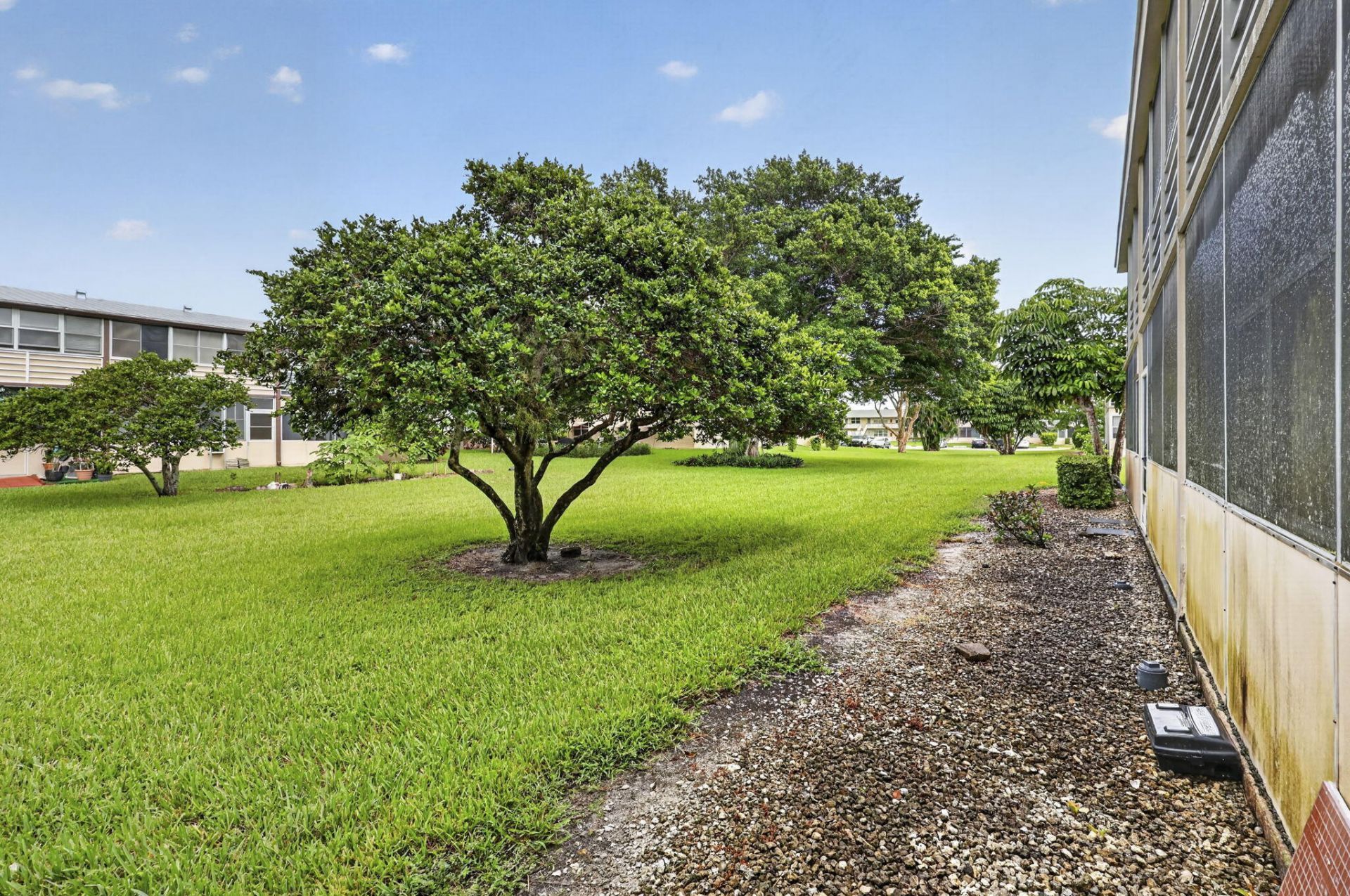 210 Canterbury J, Unit 1, West Palm Beach, FL 33417 Photo