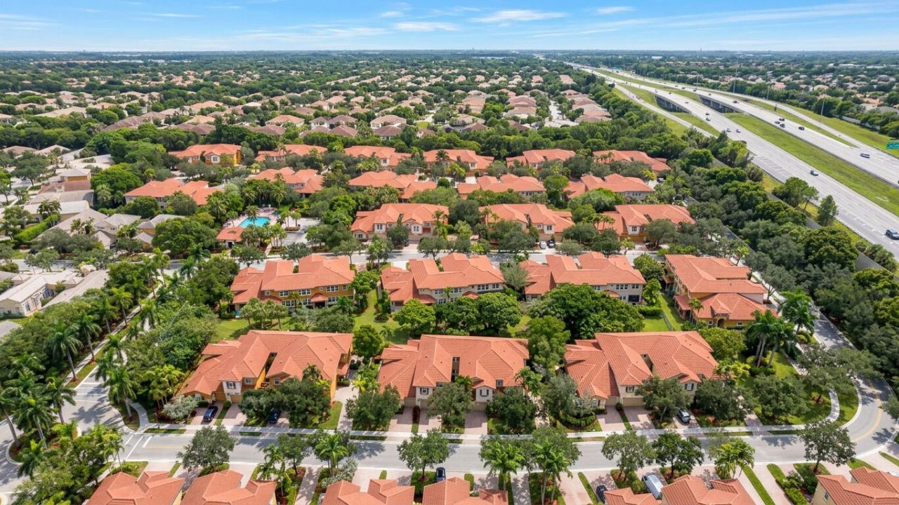 5725 NW 120th Avenue, Coral Springs, FL 33076 Photo