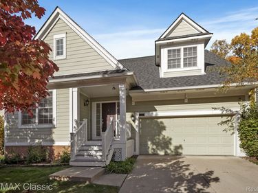 43008 EMERSON Way , Novi, Mi 48377
