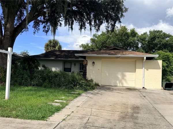 17806 RIVENDEL ROAD , LUTZ, FL 33549