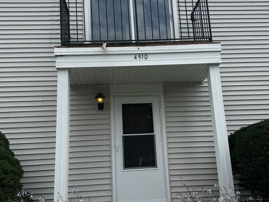 Main Photo