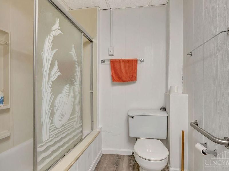 2549 Trevor Place, Cincinnati, OH 45225 Photo 12