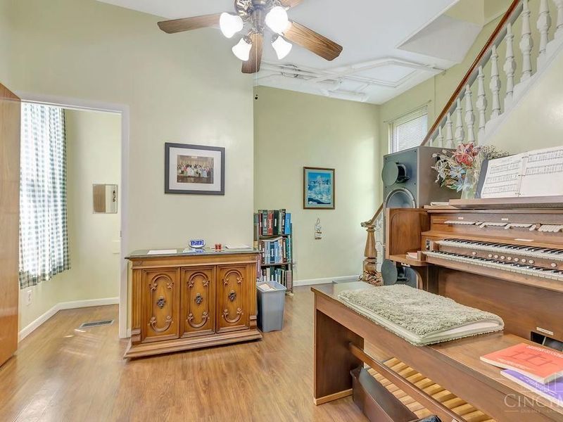 2549 Trevor Place, Cincinnati, OH 45225 Photo 18