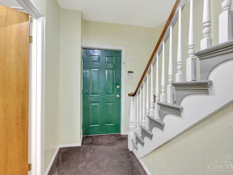 2549 Trevor Place, Cincinnati, OH 45225 Photo 6