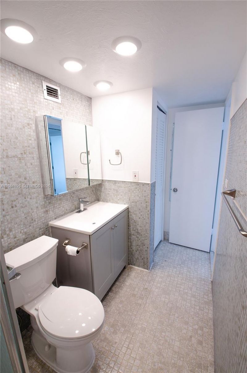 2150 Sans Souci Blvd , Unit B305, North Miami, FL 33181 Photo