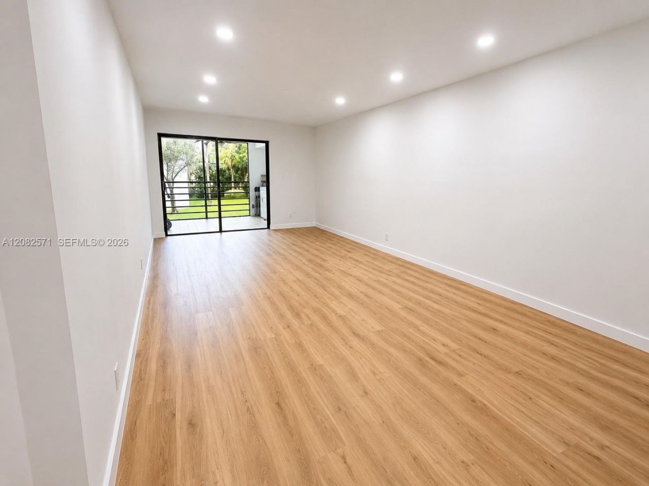 9233 SW 8th St , Unit 207, Boca Raton, FL 33428 Photo