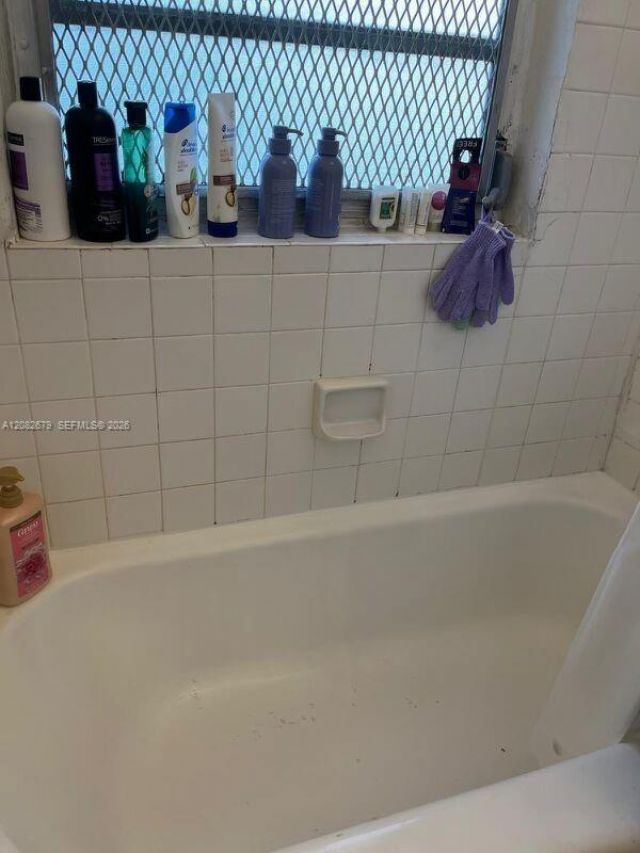730 SW 10th St, Unit 1, Miami, FL 33130 Photo