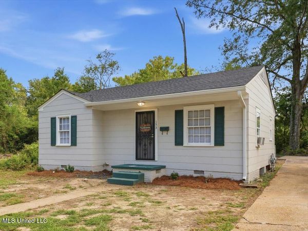 153 Sewanee Drive, Jackson, MS 39209