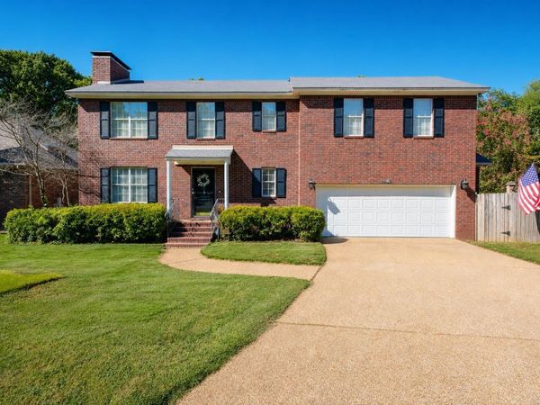 12 Rocky Valley Cove, Little Rock, AR 72212