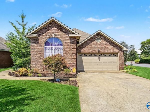 16597 Arbor Drive, Athens, AL 35613