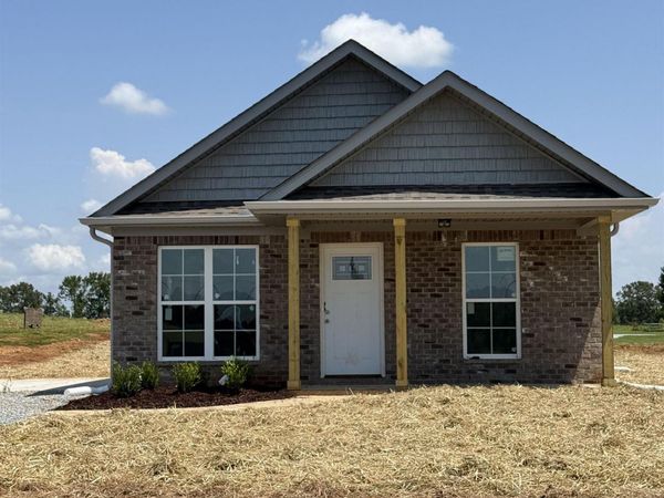 12604 Sommers Road, Athens, AL 35611
