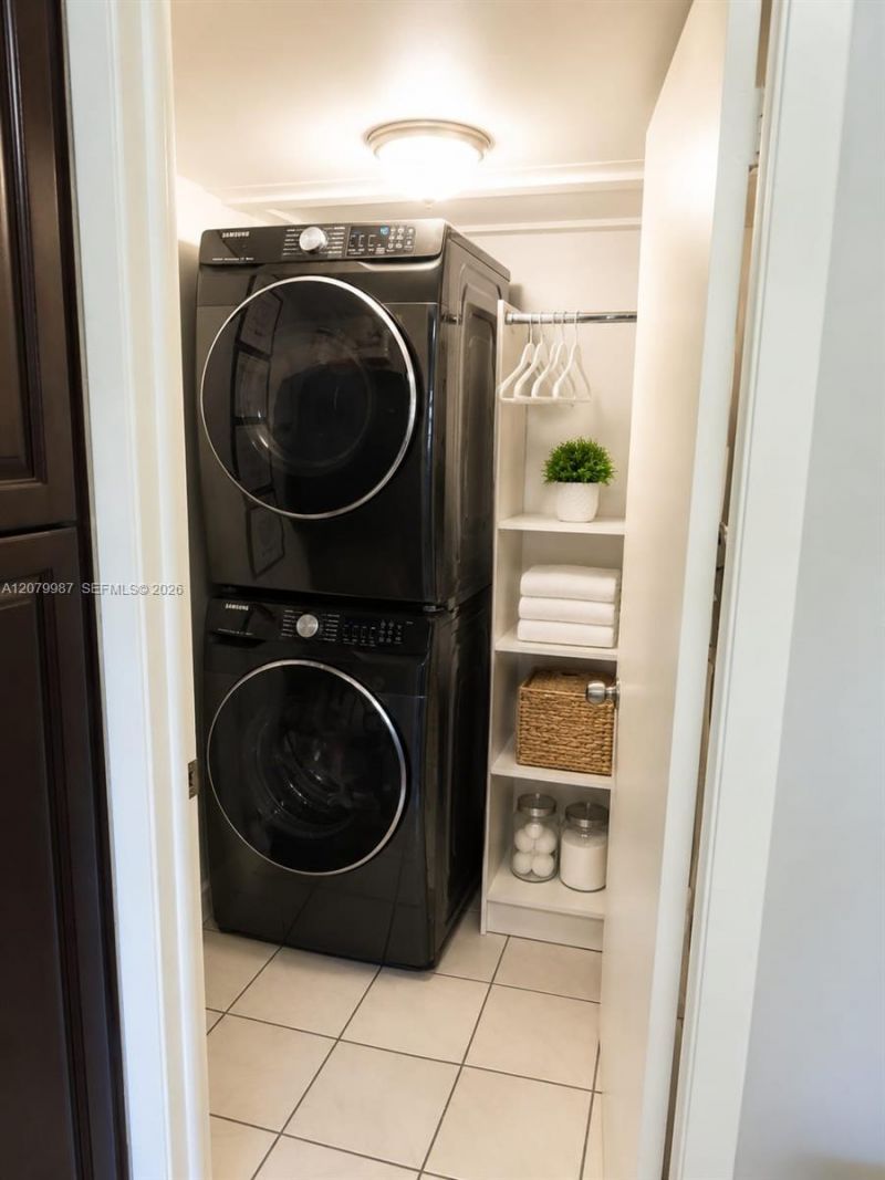 8320 SW 154th Ave, Unit 30, Kendall, FL 33193 Photo