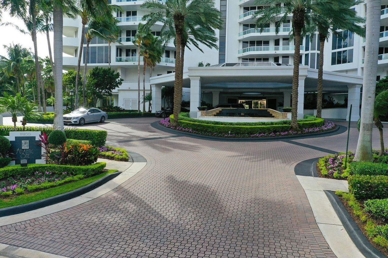 21200 NE Point Pl , Unit 1404, Aventura, FL 33180 Photo