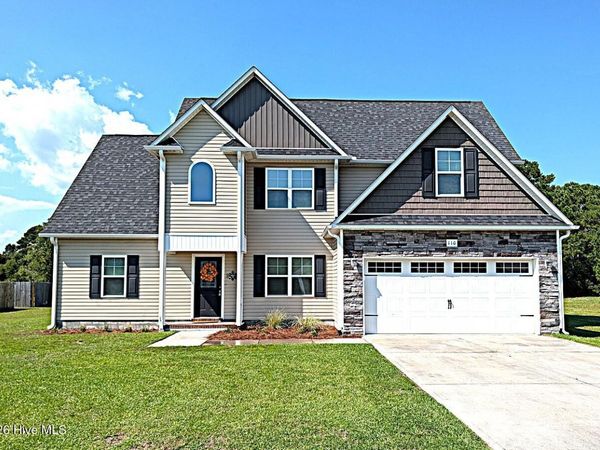 110 Sonia Drive, Hubert, NC 28539