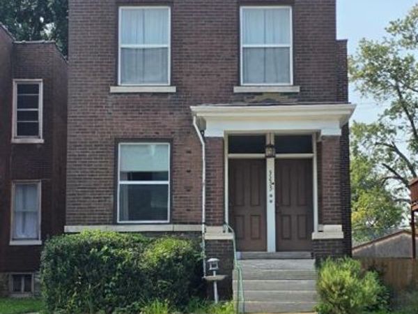 3255 Morganford Road , St Louis, MO 63116