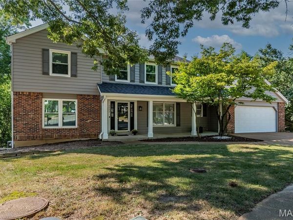 2803 Elk Peak Court, St Louis, MO 63129