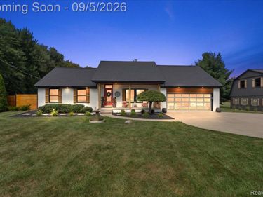 47037 Sugarbush Road, Chesterfield Township, Mi 48047
