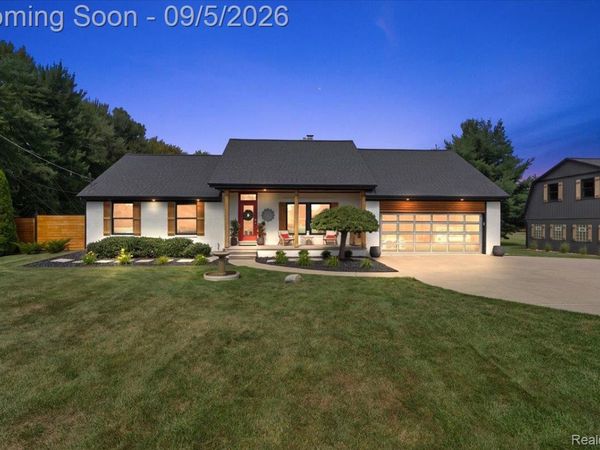 47037 Sugarbush Road, Chesterfield Township, Mi 48047