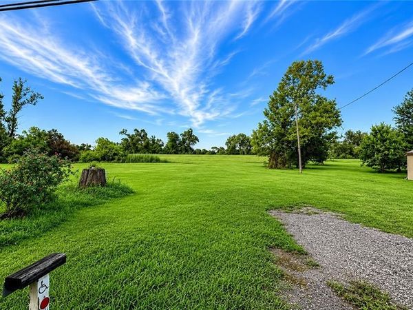 14936 RIVER Road , Luling, LA 70057