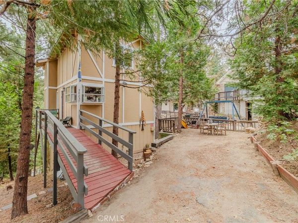 26237 Sky Ridge, Twin Peaks, CA 92391