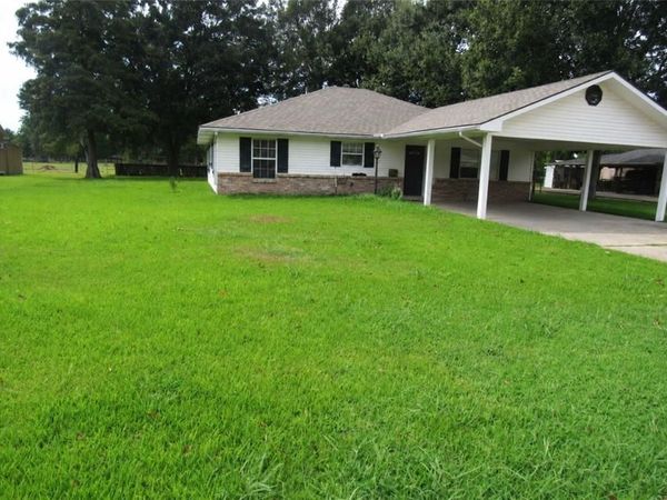 956 BOHNE Road , Port Allen, LA 70767
