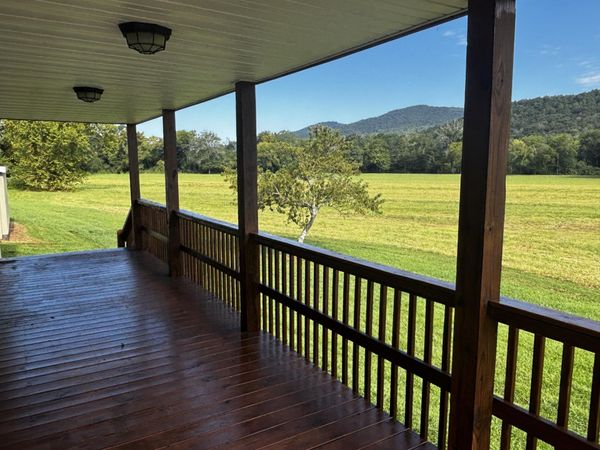 4915 Sweetens Cove Road, South Pittsburg, TN 37380