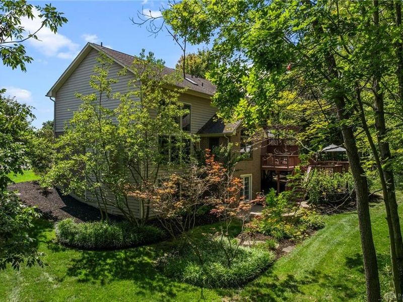 3140 Lantern Glow Court, Bellbrook, OH 45305 Photo 2