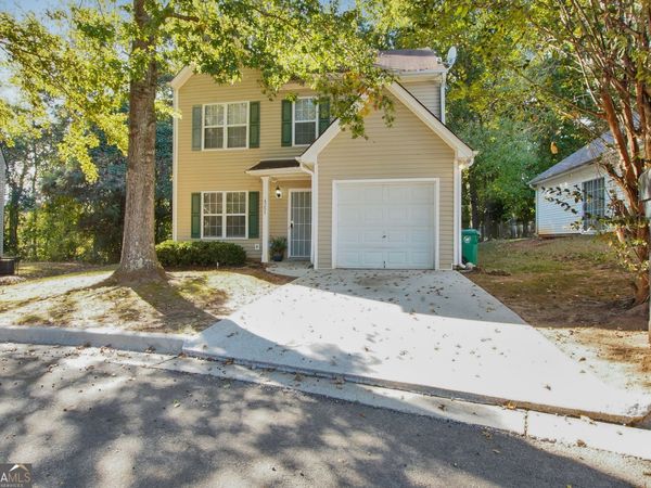 4251 Chestnut Lake Avenue, Lithonia, GA 30038