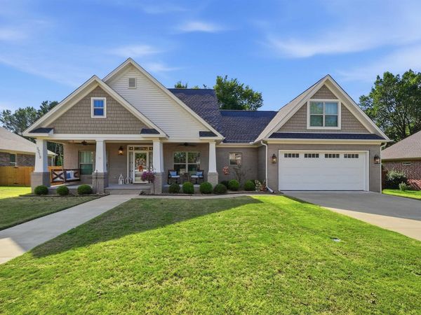 1213 Bent Tree Lane , Searcy, AR 72143