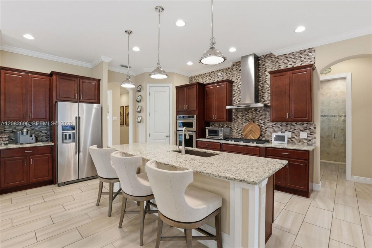 2303 Somerset Pl , Naples, FL 34120 Photo