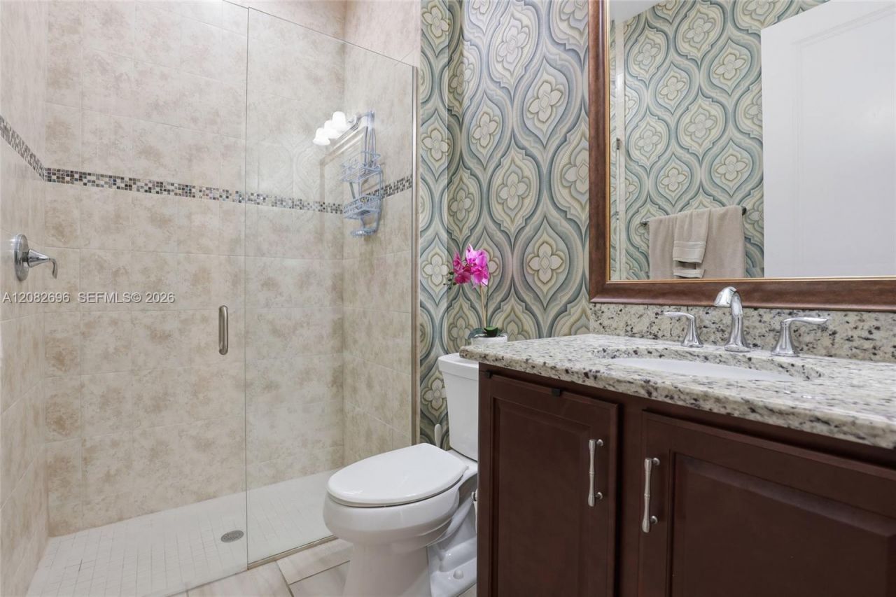 2303 Somerset Pl , Naples, FL 34120 Photo
