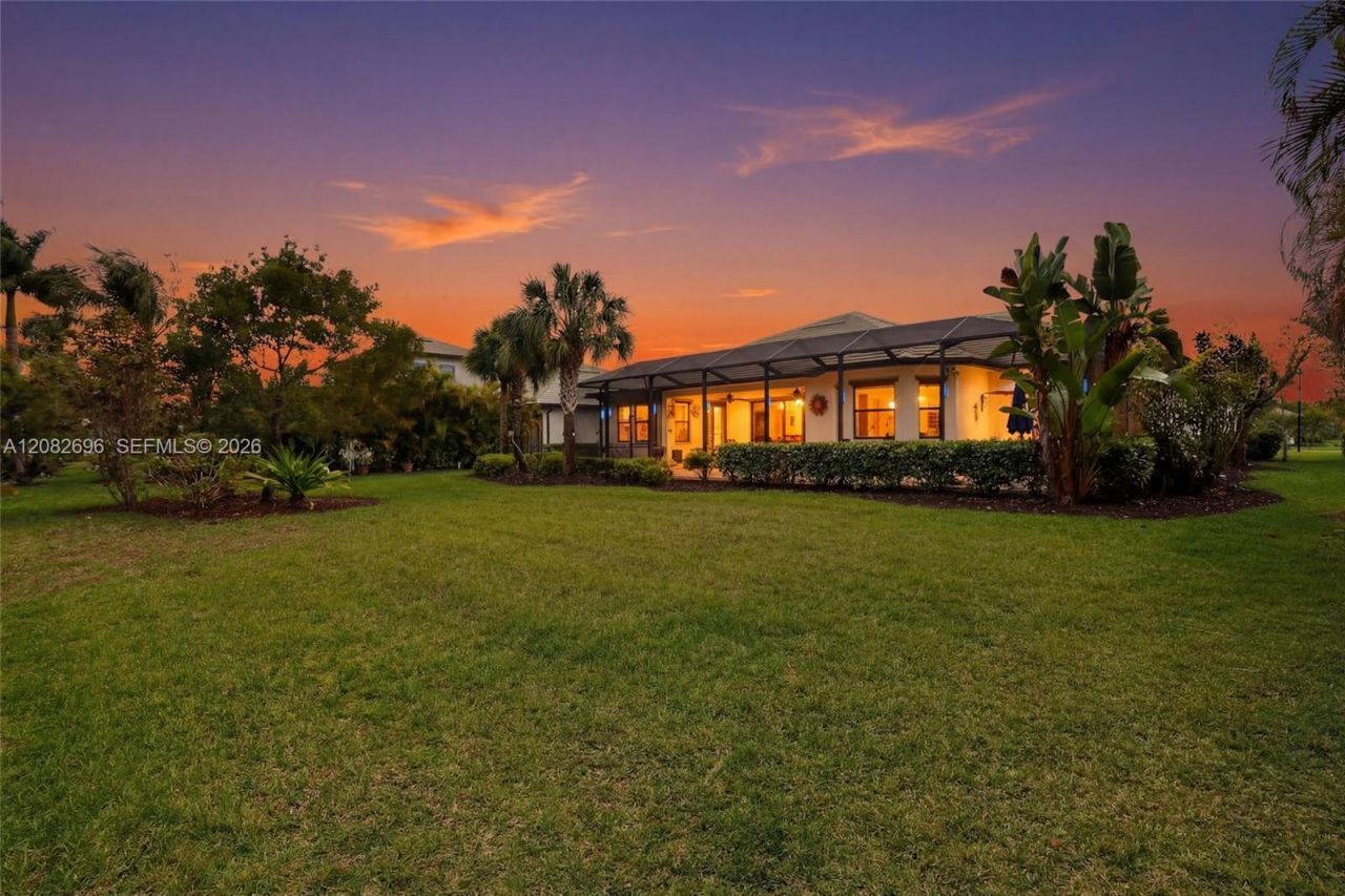 2303 Somerset Pl , Naples, FL 34120 Photo