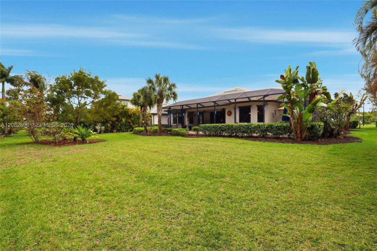 2303 Somerset Pl , Naples, FL 34120 Photo